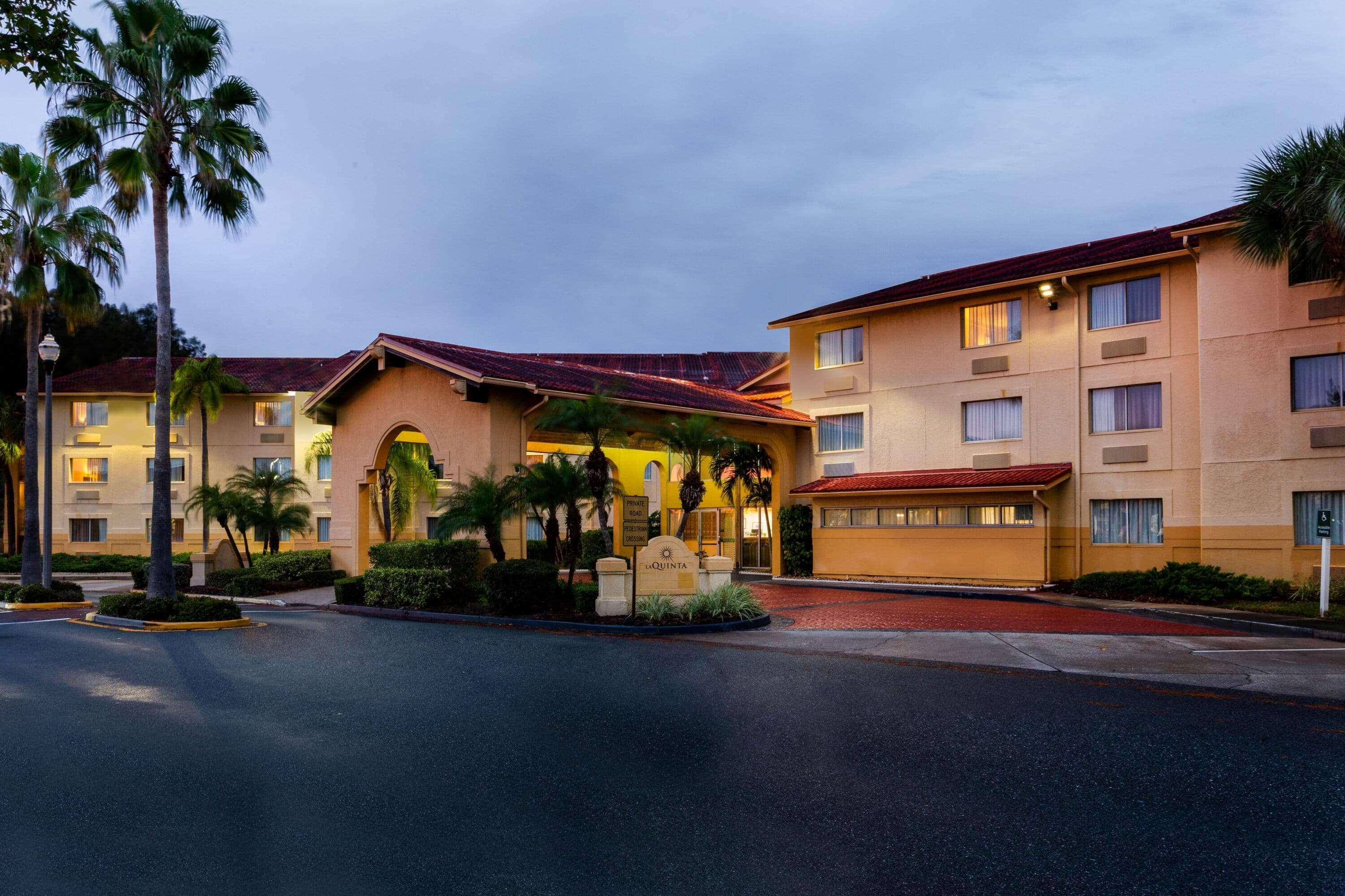 La Quinta By Wyndham St. Pete-Clearwater Airport Hotel Buitenkant foto